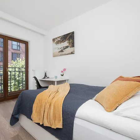 Wyjatkowy Z 1 Sypialnia Sierakowskiego By Renters Διαμέρισμα