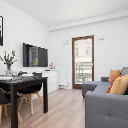 Wyjatkowy Z 1 Sypialnia Sierakowskiego By Renters ורשה